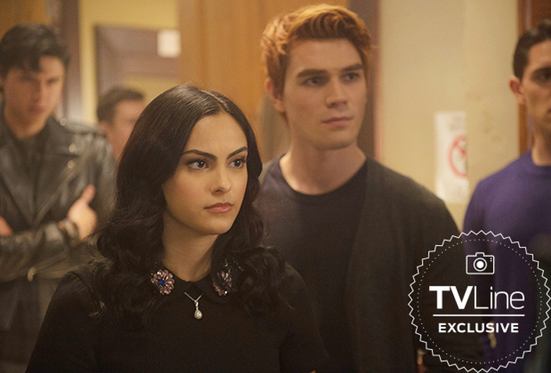 Riverdale Season 2 Photos