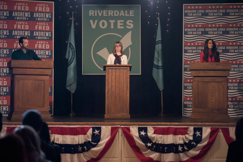 Riverdale Season 2 Photos