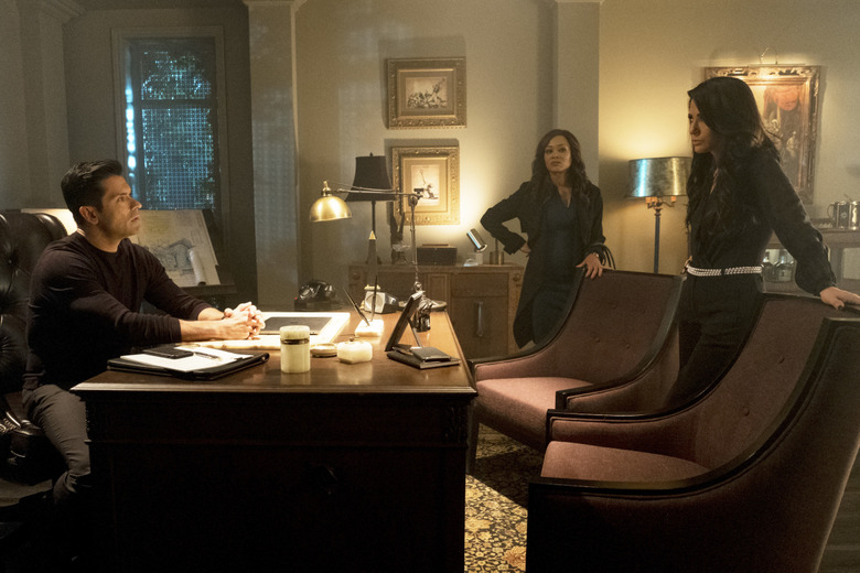 Riverdale Season 2 Photos