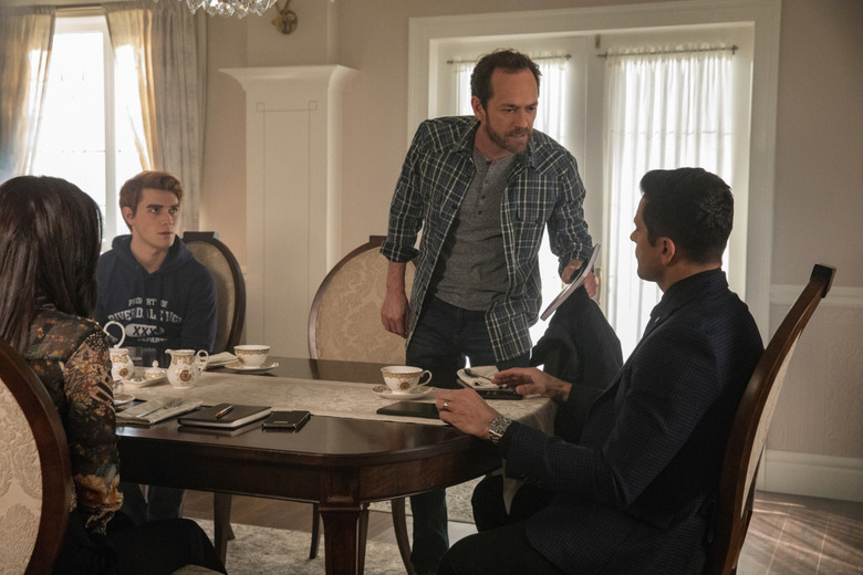 Riverdale Season 2 Photos