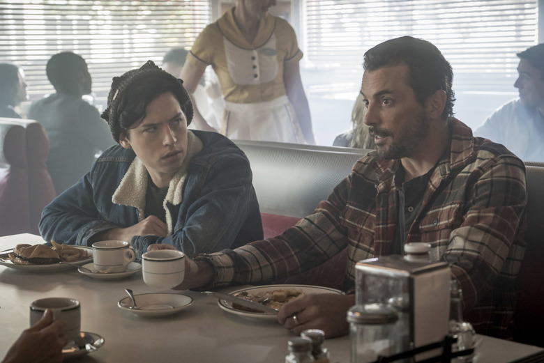 Riverdale Season 2 Photos