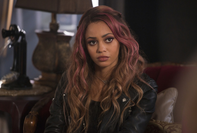 Riverdale Season 2 Photos