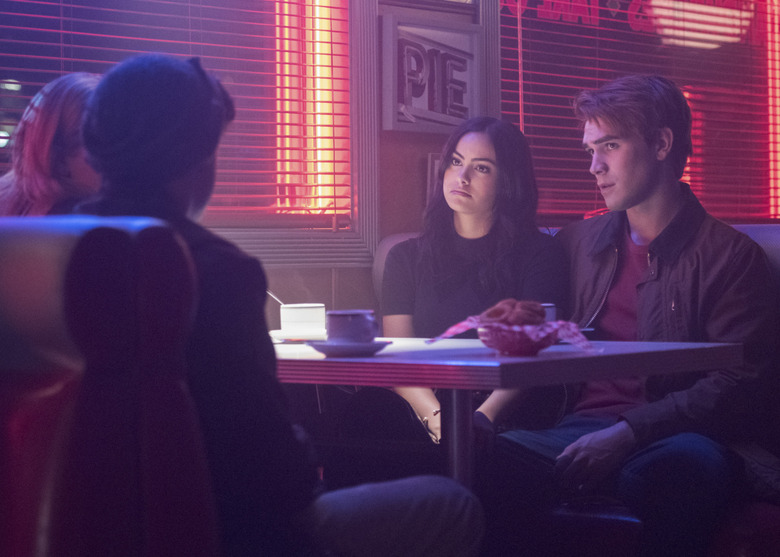 Riverdale Season 2 Photos