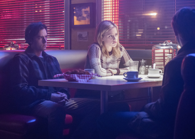 Riverdale Season 2 Photos