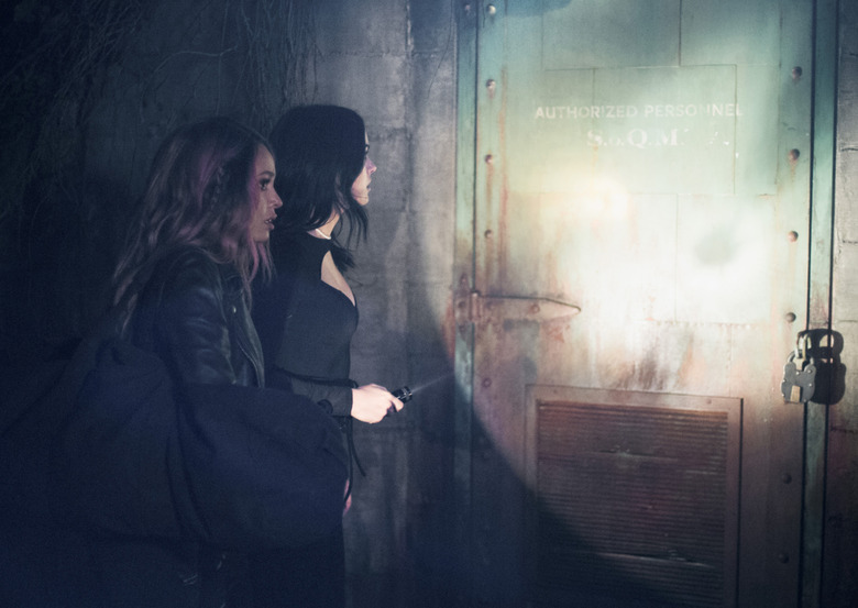 Riverdale Season 2 Photos