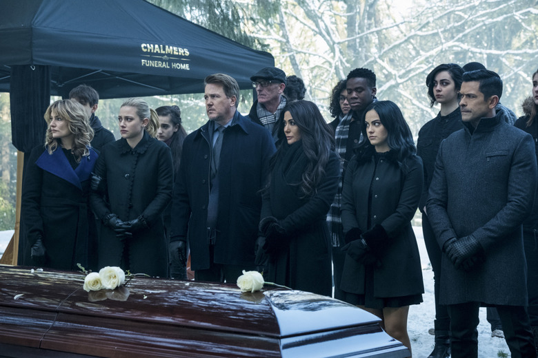 Riverdale Season 2 Photos
