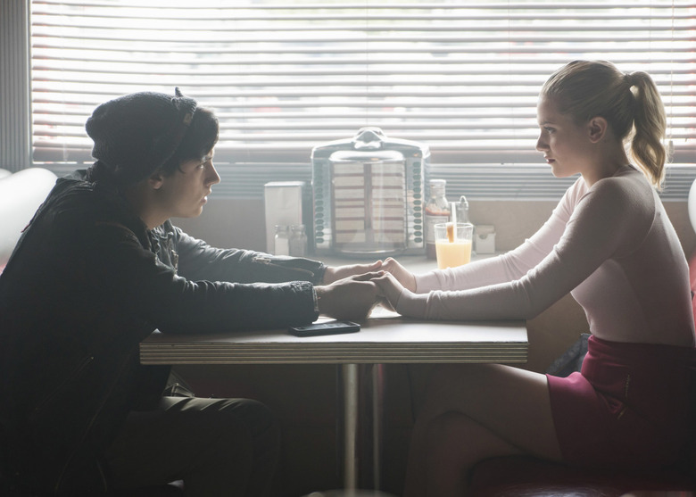 Riverdale Season 2 Photos