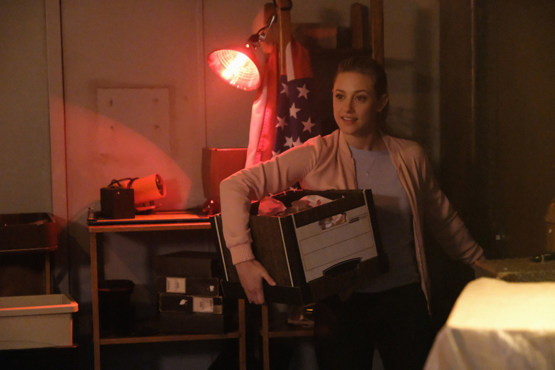 Riverdale Season 2 Photos
