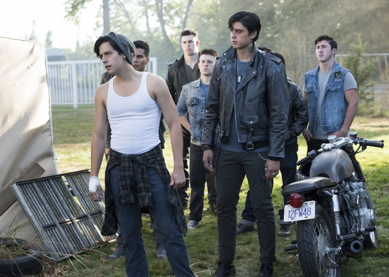 Riverdale Season 2 Photos