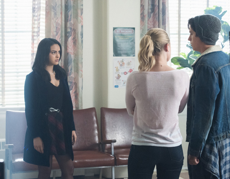 Riverdale Season 2 Photos