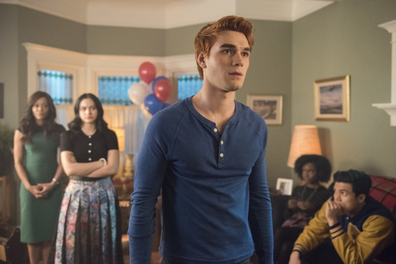 Riverdale Season 2 Photos
