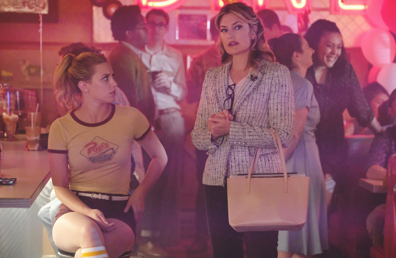 Riverdale Season 2 Photos