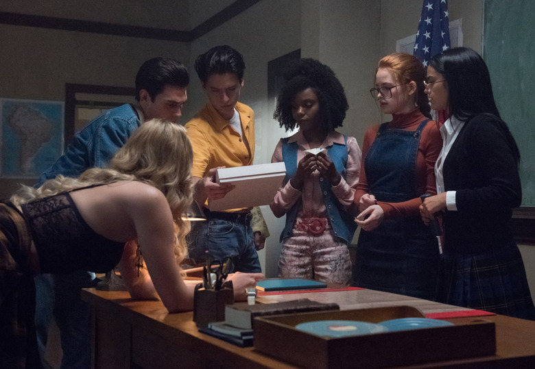 Riverdale Season 3 Photos