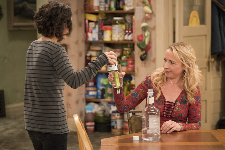 Roseanne Season 10 Episode 5