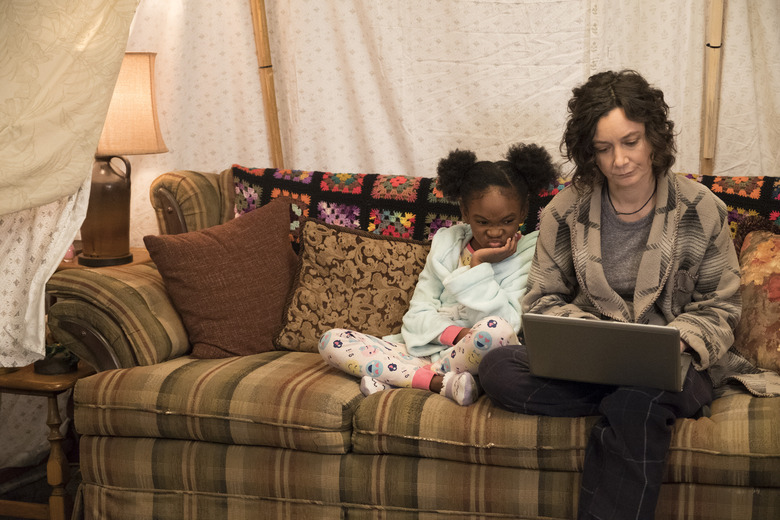 Roseanne Season 10 Episode 7