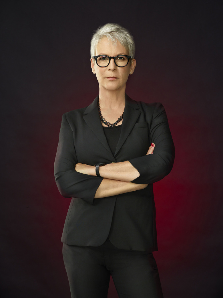 sq_01-jamie-lee-curtis-ad-singles_0001_pw4_hires1