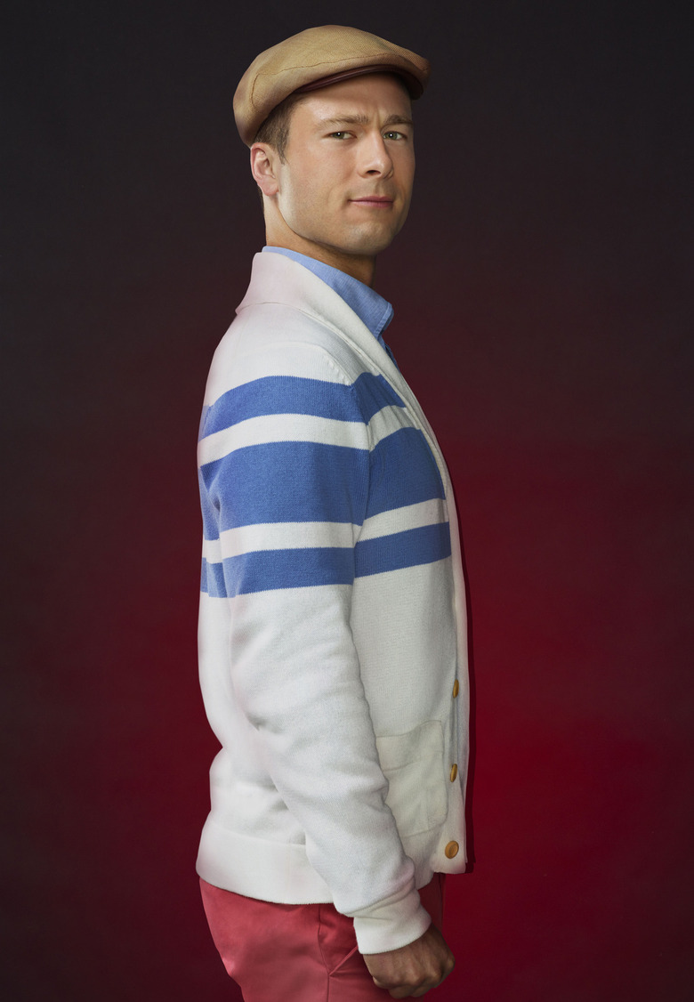 sq_02-glen-powell-ad-singles_0214_pw_hires1