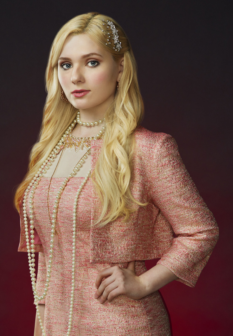 sq_42-abigail-breslin-ad-singles_2876_pw_hires1