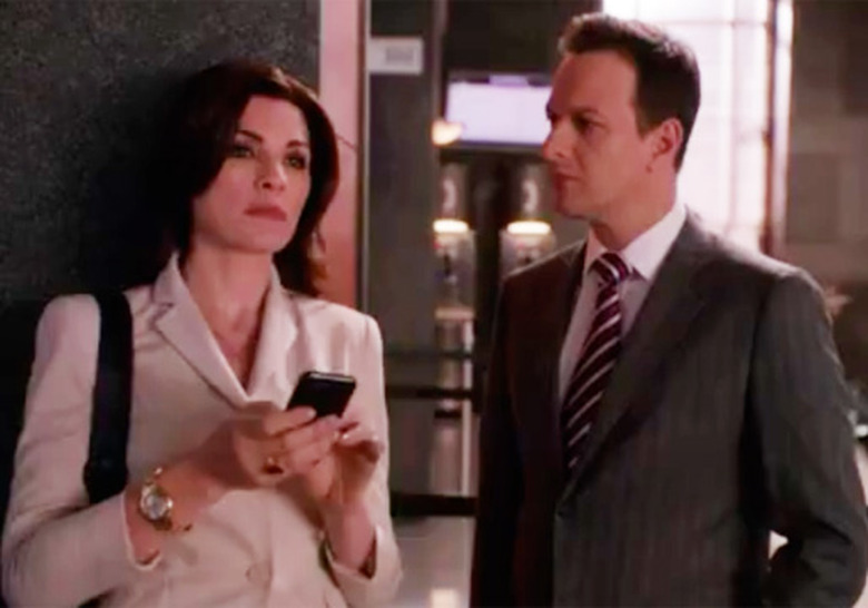 good-wife-alicia-suit