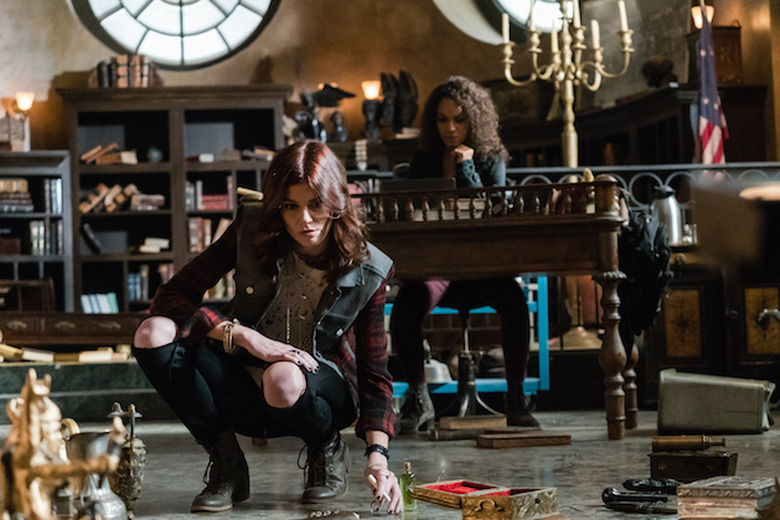 Sleepy Hollow Season 4 Photos