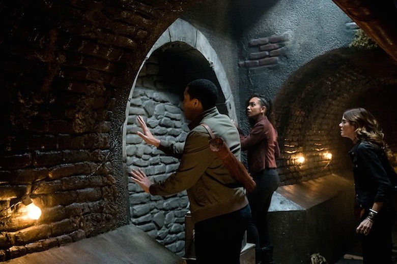 Sleepy Hollow Season 4 Photos