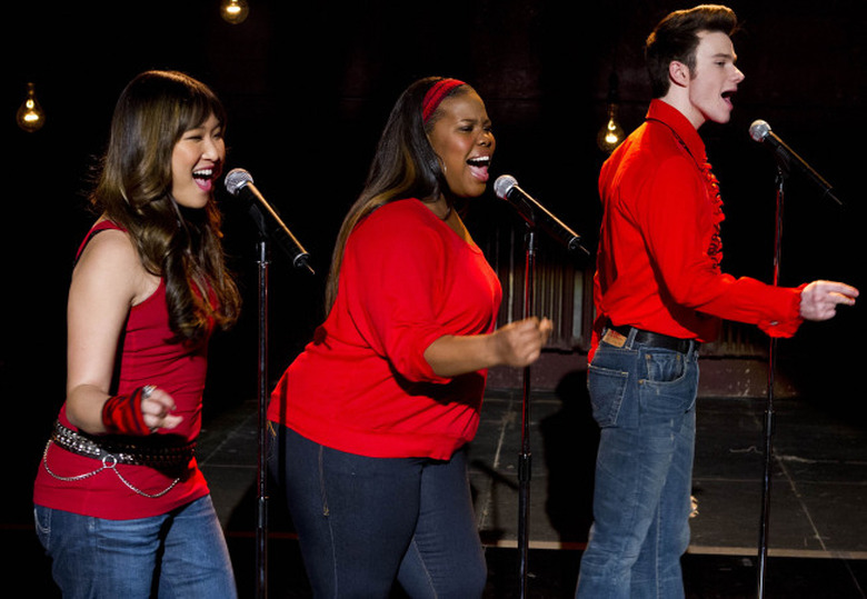 Glee Seaosn 4 Spoilers Don't Stop Believin'