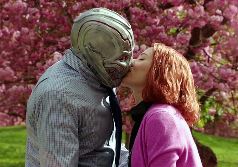 snl-best-sketches-season-40-black-widow-parody