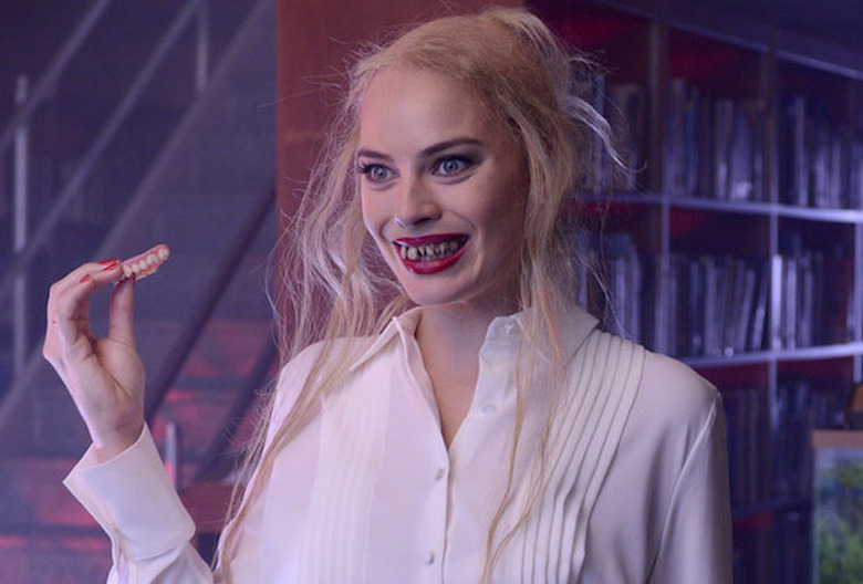 SNL 42x01 - Margot Robbie