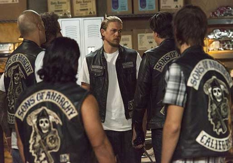 sons-of-anarchy-best-episodes-suits-of-woe