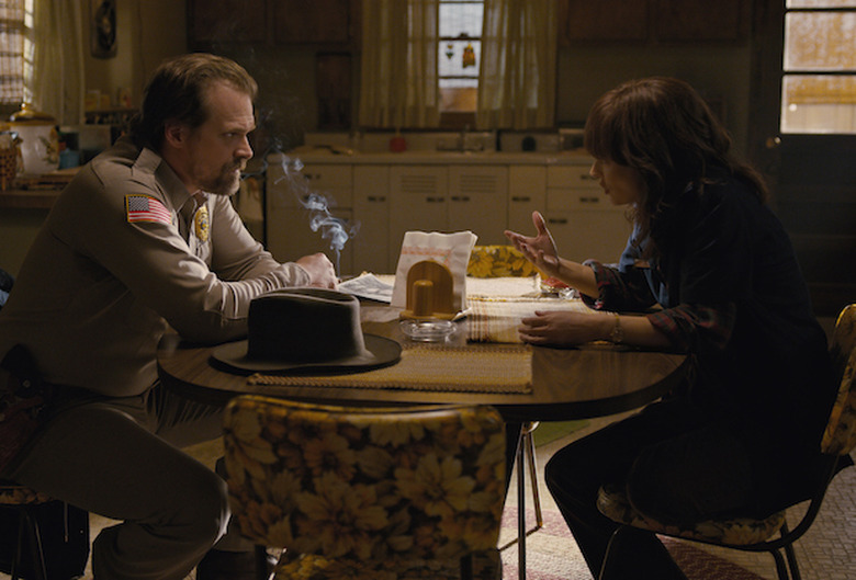 stranger things season 2 photos