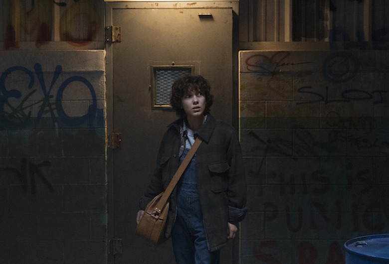stranger things season 2 photos