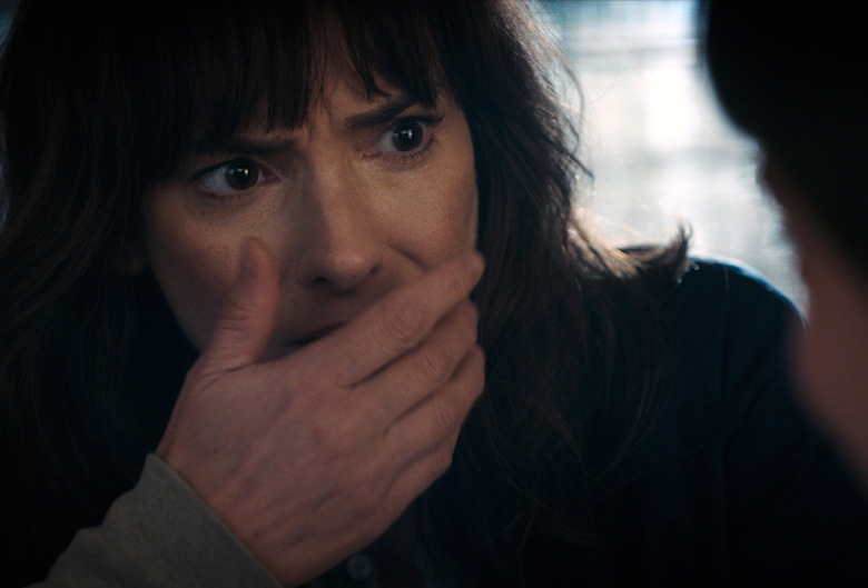 stranger things season 2 photos