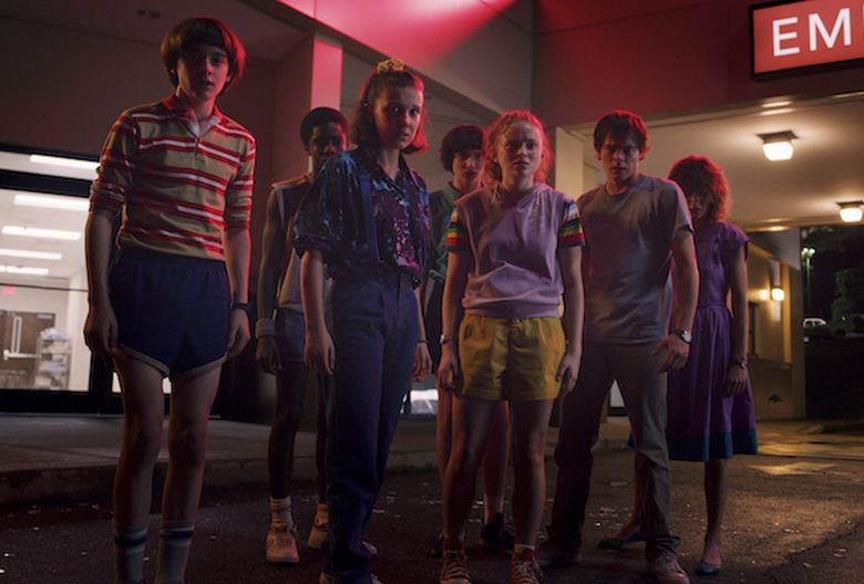 stranger things season 3 photos