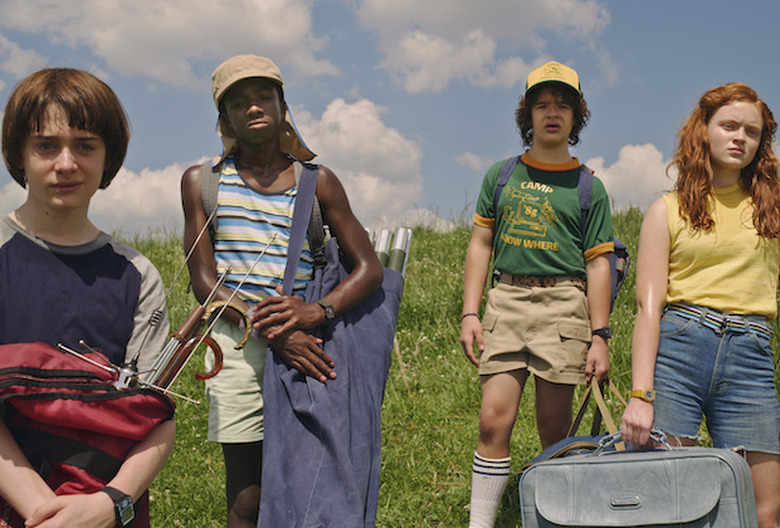 stranger things season 3 photos