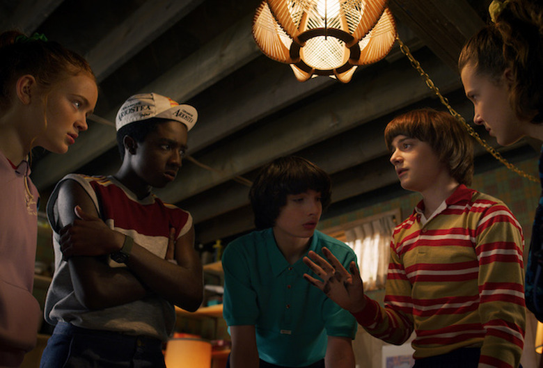 stranger things season 3 photos