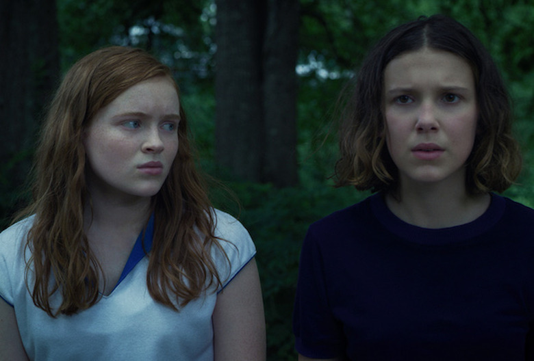 stranger things season 3 photos