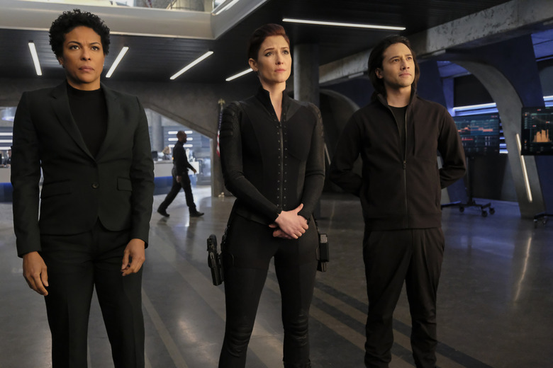 Supergirl Season 4 Photos