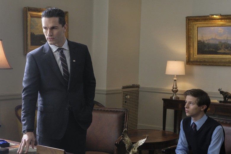 Supergirl Season 4 Photos