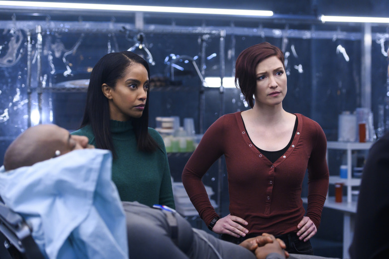 Supergirl Season 4 Photos