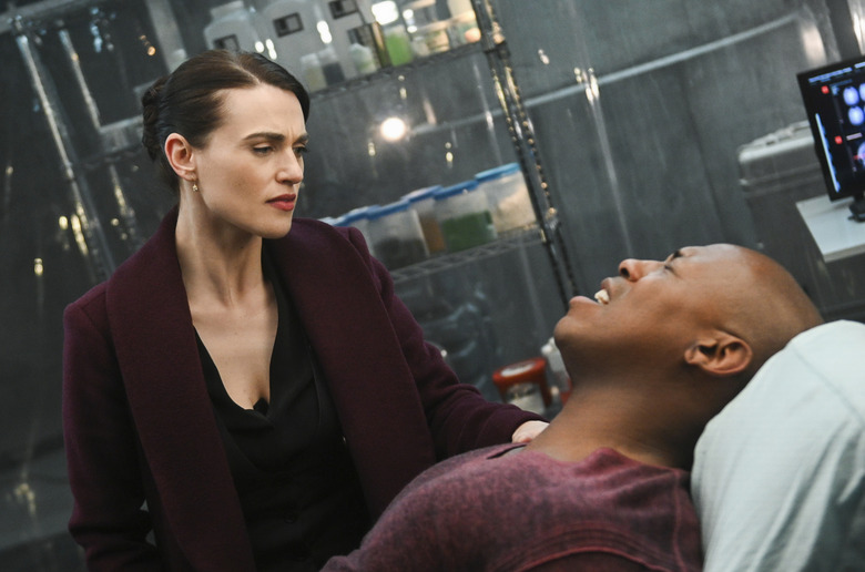 Supergirl Season 4 Photos