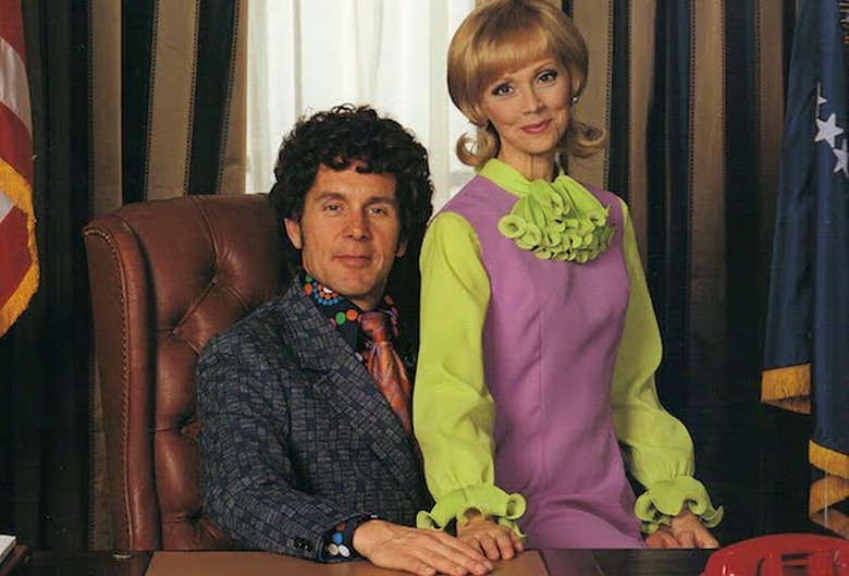 MIKE BRADY, THE BRADY BUNCH IN THE WHITE HOUSE