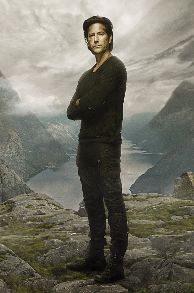the-100-season-2-cast-photos (2)