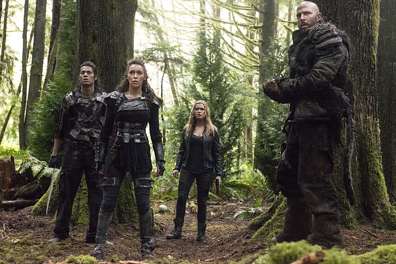 the-100-season-2-photos (9)