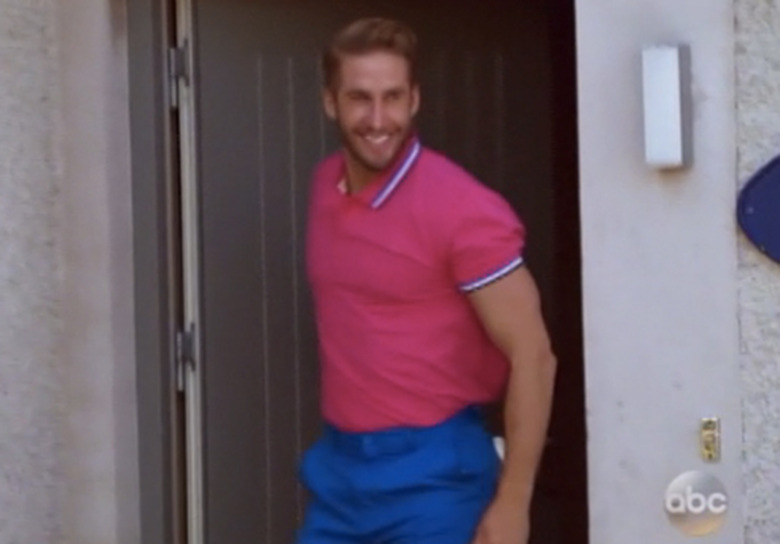 the-bachelorette-shawn-golfing