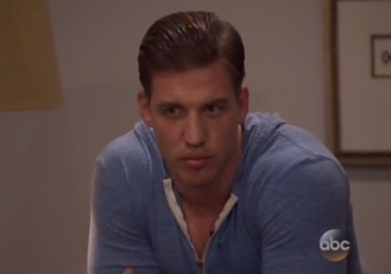 the-bachelorette-nick-arrives-5