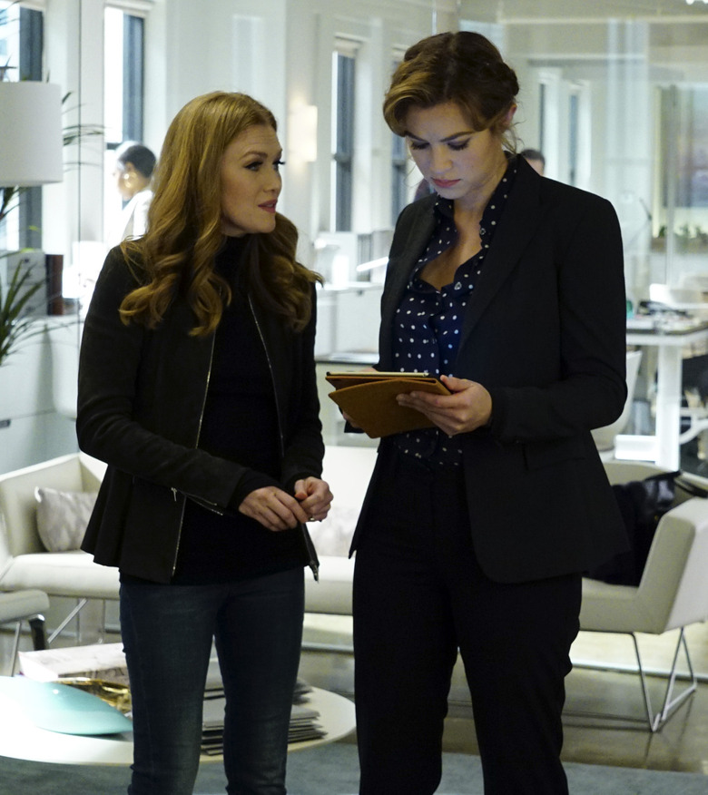 MIREILLE ENOS, ELVY YOST