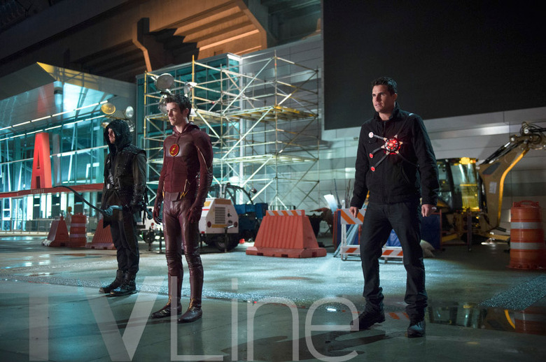 the-flash-rogue-air-3