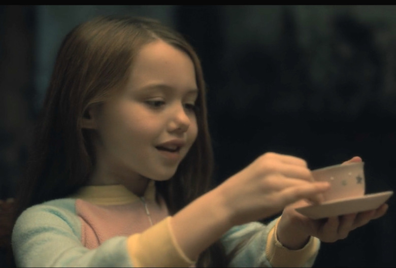 The Haunting of Hill House Hidden Moments Ghosts Photos Netflix Season 1