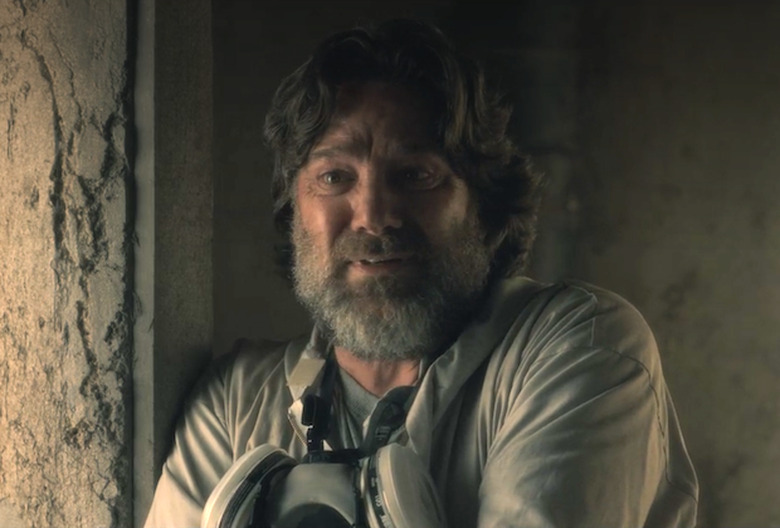 The Haunting of Hill House Hidden Moments Ghosts Photos Netflix Season 1