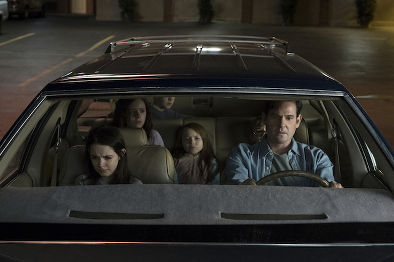 the-haunting-of-hill-house-recap-season-1-episode-1-premiere-netflix